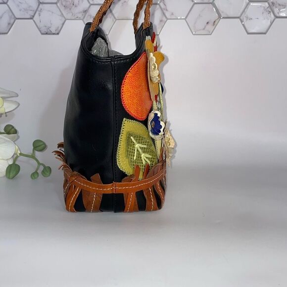 Beautiful Floral Embroidered Leather Braccialini Women's HandBag Italy - Picture 4 of 11